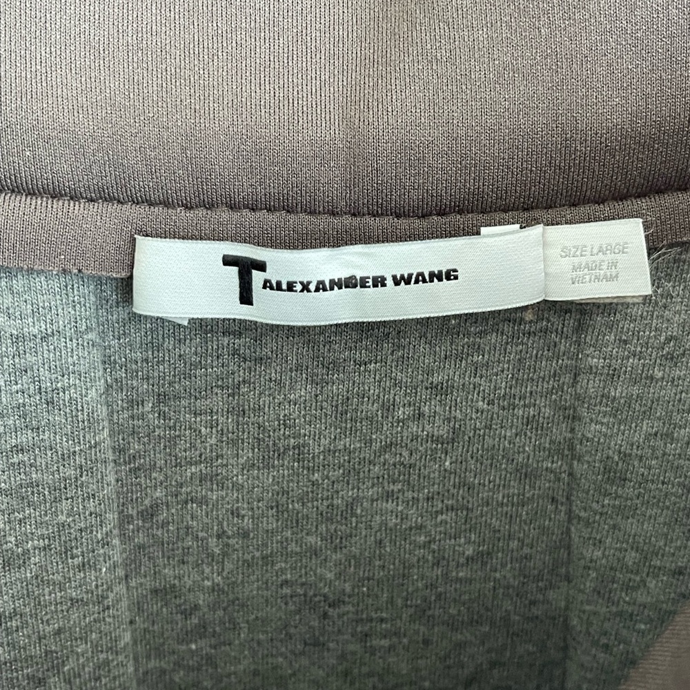 Alexander Wang pleated mini skirt. - Picture 2 of 5